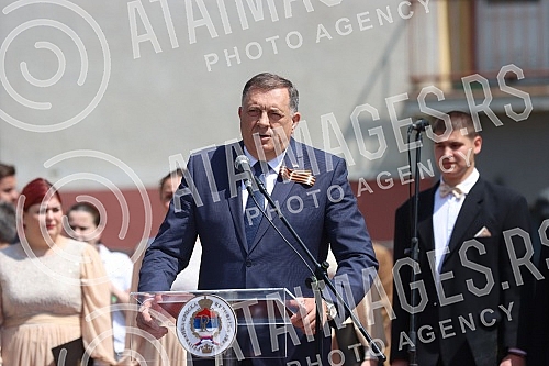 As part of the celebration of May 9, the Day of Victory over Fascism in the Second World War, a march of the Immortal Regiment was held in Banja LukaU okviru obelezavanja 9. maja,  Dana pobede nad fasizmom u Drugom svetskom ratu, u Banjaluci je odr