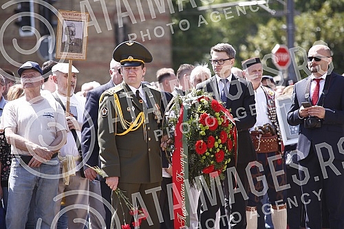 As part of the celebration of May 9, the Day of Victory over Fascism in World War II, representatives of the Ministry of Defense and the Serbian Army, the City of Belgrade and SUBNOR and participants in the Immortal Regiment laid wreaths at the Monum