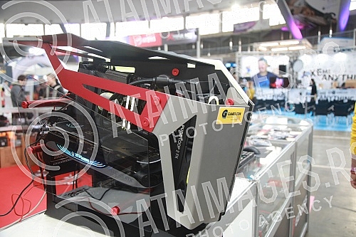 The seventh Games.con festival takes place in halls 1 and 2 of the Belgrade Fair.Sedmi Games.con festivala odrzava se u halama 1 i 2 Beogradskog sajma.