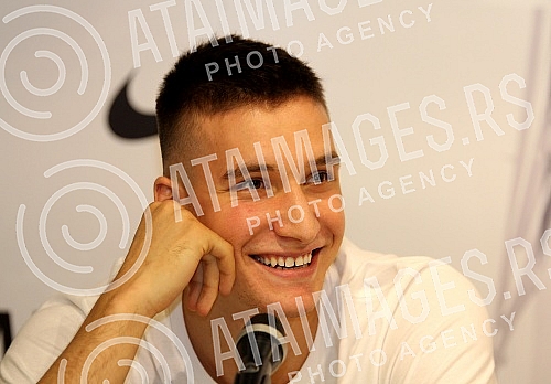 Press conference of Serbian basketball player Bogdan Bogdanovic on the occasion of the children's basketball camp.Pres konferencija srpskog kosarkaskog reprezentivca Bogdana Bogdanovic povodom decijeg kosarkaskog kampa. 