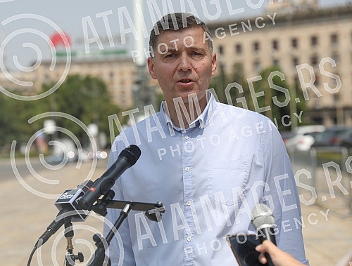 Open Civic Platform ACTION and the Let's Not Drown Belgrade Initiative organized a press conference on the proposed amendments to the Law on Waters, which violates the Constitution and almost openly legalizes corruption in leasing water land. Otvor