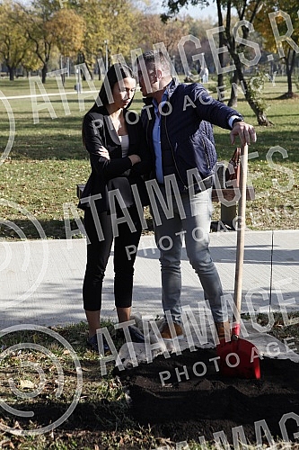 In the Friendship Park in Usce, the Serbian Progressive Party celebrated its 13th birthday by planting 13 trees.In the Friendship Park in Usce, the Serbian Progressive Party celebrated its 13th birthday by planting 13 trees.