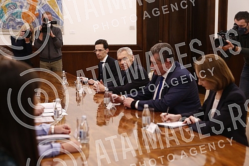 The President of the Republic of Serbia, Aleksandar Vucic, met with the Chairman of the Committee on International Affairs of the State Duma of the Federal Assembly of the Russian Federation, Leonid Slutsky.Predsednik Republike Srbije Aleksandar Vu