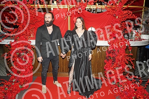 The premiere of the video Rana and the promotion of the album Cinema (Bioskop) by Seka Aleksic was held at the Cinestar cinema in the Ada Mall shopping center.Premijera spota Rana i promocija albuma Bioskop Seke Aleksic odrzana je u bioskopu Cinest