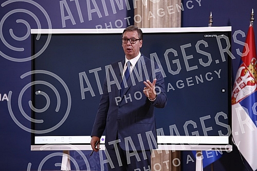 The President of Serbia, Aleksandar Vucic, held a press conference where he announced the name of the representative for the composition of the new Government and spoke about other topics - electricity, gas and Kosovo and Metohija.Predsednik Srbije 