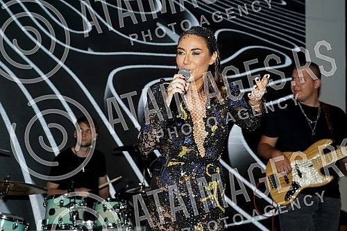 Performance of Ana Nikolic at the opening of the event center The Dream.Nastup Ane Nikolic na otvaranje event centra The Dream.