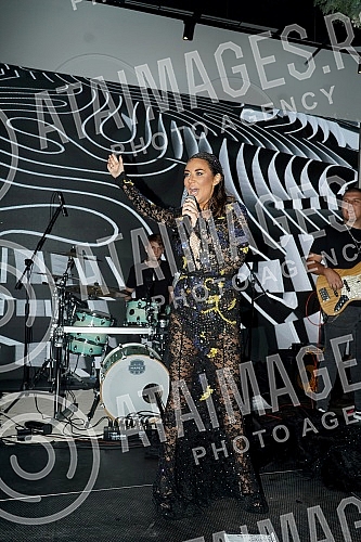 Performance of Ana Nikolic at the opening of the event center The Dream.Nastup Ane Nikolic na otvaranje event centra The Dream.