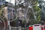 A fire broke out in the residence of the Croatian Embassy, located at 17b Sanje Zivanovic Street in Senjak. U rezidenciji Hrvatske ambasade koja se nalazi u Ulici Sanje Zivanovic 17b na Senjaku  izbio je pozar.