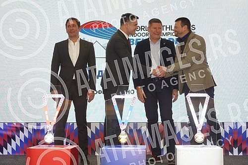 The company SP Atletika 2022 signed a sponsorship agreement with the company Dunav osiguranje, and at the same event at the Crowne Plaza Hotel, the medals of the World Athletics Championship were promoted in the Belgrade22 hall.Preduzece SP Atletik