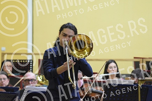 The compositions of Beethoven, Korsakov and Mona could be heard by the citizens of Nis at the double concert of the Low Symphony Orchestra, and the soloists were cellist Natasa Palic and trombonist Ilija Stankovic.Dela Betovena, Korsakova i Mona gr