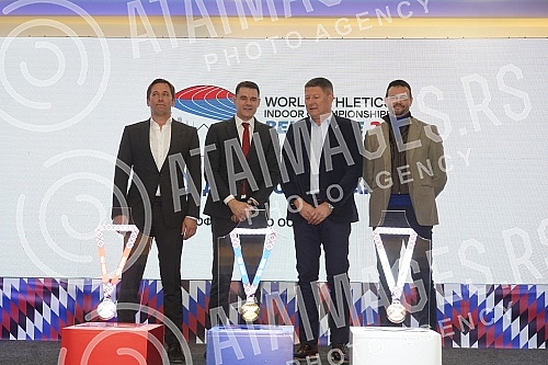 The company SP Atletika 2022 signed a sponsorship agreement with the company Dunav osiguranje, and at the same event at the Crowne Plaza Hotel, the medals of the World Athletics Championship were promoted in the Belgrade22 hall.Preduzece SP Atletik