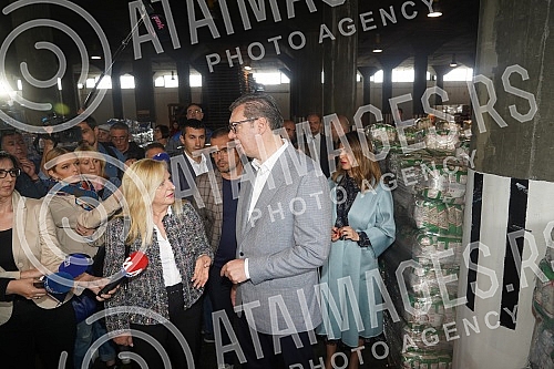The President of the Republic of Serbia, Aleksandar Vucic, visited the warehouse of the Republic Directorate for Commodity Reserves - General Cargo Warehouse, Belgrade.Predsednik Republike Srbije Aleksandar Vucic obisao je skladista Republicke dire