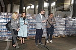 The President of the Republic of Serbia, Aleksandar Vucic, visited the warehouse of the Republic Directorate for Commodity Reserves - General Cargo Warehouse, Belgrade.Predsednik Republike Srbije Aleksandar Vucic obisao je skladista Republicke dire