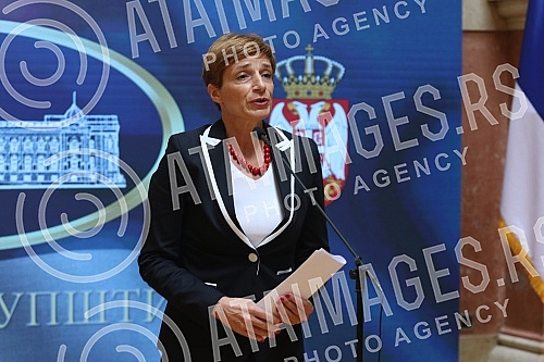 Deputy President of the Democratic Party and Member of Parliament Dragana Rakic ââheld a media conference regarding the case of discrimination and illegal expulsion of children from a preschool in Pecinci.Zamenica predsednika Demokratske strank