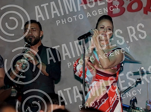 Performance of Sladja Allegro held on raft 