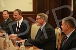 The President of Serbia, Aleksandar Vucic, met with the representatives of UGT Renewables LLC.Predsednik Srbije Aleksandar Vucic sastao se sa predstavnicima kompanije UGT Renewables LLC.