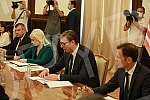 The President of Serbia, Aleksandar Vucic, met with the representatives of UGT Renewables LLC.Predsednik Srbije Aleksandar Vucic sastao se sa predstavnicima kompanije UGT Renewables LLC.