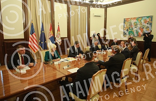 The President of Serbia, Aleksandar Vucic, met with the representatives of UGT Renewables LLC.Predsednik Srbije Aleksandar Vucic sastao se sa predstavnicima kompanije UGT Renewables LLC.