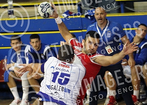 The match of the 8th round of the ARKUS league in the men's competition between the teams of MRK Crvena zvezda Grundfos and RK Metaloplastika was played in the USC Vozdovac hall. Utakmica 8. kola ARKUS lige u muskoj konkurenciji izmedju ekipa MRK C