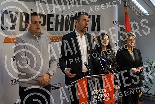 A press conference was held in the premises of the Enough was Enough Sovereignists party, at which the DJB presidential candidate was presented.U prostorijama stranke Dosta je bilo Suverenist odrzana je konferencija za novinare na kojoj je predstav