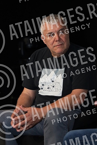 The promotion of the first novel by the famous Slovenian singer-songwriter Zoran Predin 