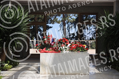 In the House of Flowers, admirers of the character and work of Josip Broz Tito marked the 41st anniversary of the death of the lifelong president of the Socialist Federal Republic of Yugoslavia and the League of Communists of Yugoslavia. U Kuci cve