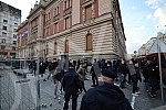 Fans of the Fejenodra football club, which will play the first game of the eighth finals of the League of Conferences against FC Partizan at 6:45 pm at the stadium in Humska, went to the stadium from the Republic Square with police escort.Navijaci 