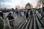 Fans of the Fejenodra football club, which will play the first game of the eighth finals of the League of Conferences against FC Partizan at 6:45 pm at the stadium in Humska, went to the stadium from the Republic Square with police escort.Navijaci 