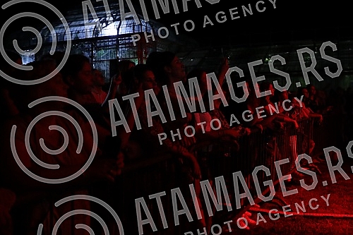 One of the most famous pop singers in Serbia, Aleksandra Radovic, performed her Acoustic concert as part of the Garden Sessions series of concerts held at the Jevremovac Botanical Garden.Sa svojim programom Acoustic koncert u sklopu Garden Sessions