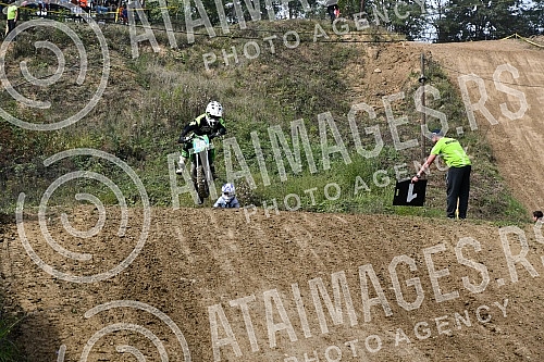 A motocross competition was held at the MX Park Tresnjari track in Kraljevo.Na stazi MX park Tresnjari u Kraljevu odrzano je takmicenje u moto krosu.