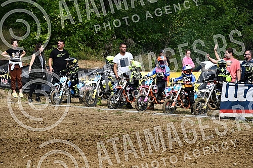 A motocross competition was held at the MX Park Tresnjari track in Kraljevo.Na stazi MX park Tresnjari u Kraljevu odrzano je takmicenje u moto krosu.