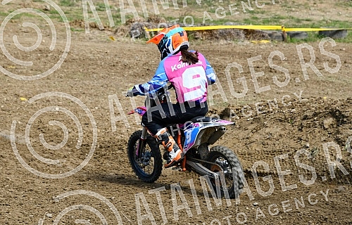 A motocross competition was held at the MX Park Tresnjari track in Kraljevo.Na stazi MX park Tresnjari u Kraljevu odrzano je takmicenje u moto krosu.