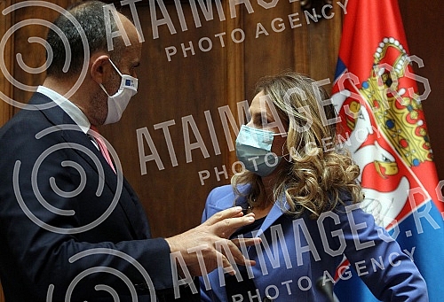 A Special report on discrimination against senior citizens of Serbia was presented in the National assembly of Serbia.U Narodnoj skupstini Srbije predstavljen je Posebni izvestaja o diskriminaciji starijih gradjana i gradjanki Srbije. 