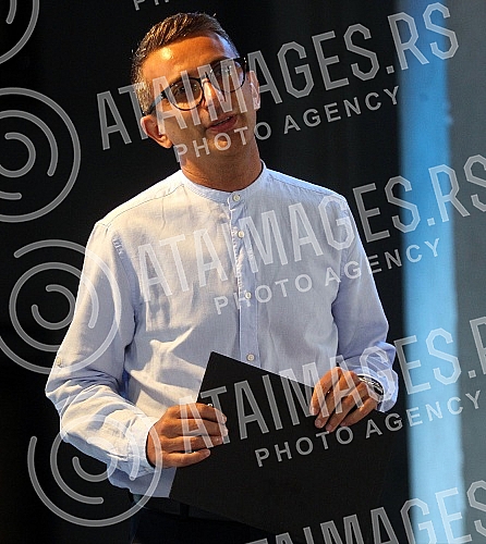 Closing of the 58th October Salon - Belgrade Biennale, which was conceived by a couple of Italian curators Ilari Marot and Andrea Bacin under the thematic framework and the title Dreamers.Zatvaranje 58. Oktobarskog salona  Beogradskog bijenalea ko