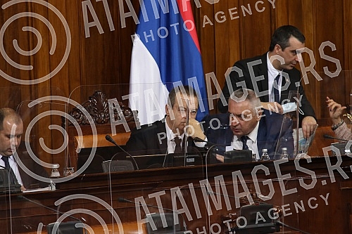 A session of the Eighth Special Session of the National Assembly in the Twelfth Convocation was held to discuss proposals for an act to change the Constitution, the Constitutional Law for the Implementation of the Act on Amendments to the Constitutio