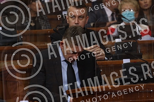 A session of the Eighth Special Session of the National Assembly in the Twelfth Convocation was held to discuss proposals for an act to change the Constitution, the Constitutional Law for the Implementation of the Act on Amendments to the Constitutio