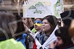A rally in support of Ukraine and against the dictatorship in Russia and Belarus was held on the Republic Square, organized by an informal group of the Russian, Ukrainian and Belarusian diasporas.Na Trgu Republike odrzan je skup podrske Ukrajini i 