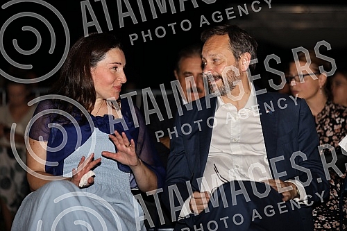 Chansonnier Barbara Pravi held a concert within BELEF in the Jevremovac Botanical Garden.Sansonjerka Barbara Pravi odrzala je koncert u okviru BELEF-a u Botanickoj basti Jevremovac.