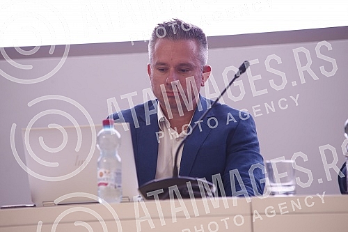 A memorandum of cooperation was signed in the Serbian Chamber of Commerce on the occasion of the beginning of the project 