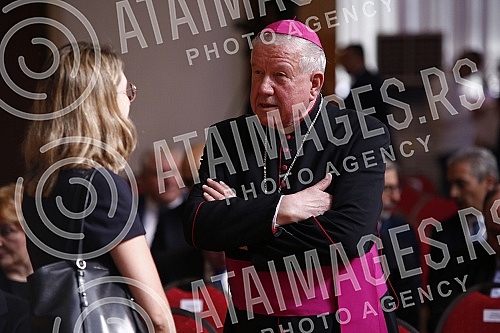 The President of the Republic of Serbia, Aleksandar Vucic, presented Vidovdan decorations to deserving individuals and institutions, after which a formal reception was organized on the occasion of Vidovdan and the inauguration of the President of the