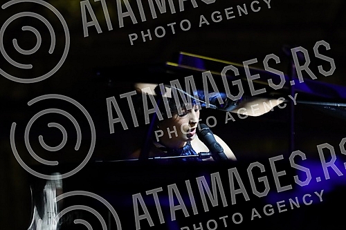 Chansonnier Barbara Pravi held a concert within BELEF in the Jevremovac Botanical Garden.Sansonjerka Barbara Pravi odrzala je koncert u okviru BELEF-a u Botanickoj basti Jevremovac.