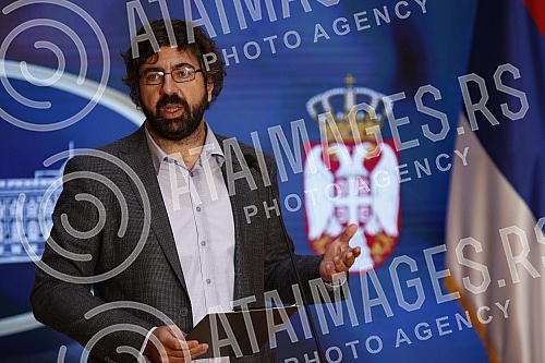 In the House of the National Assembly, a press conference of the Green Left Club - We are not drowning Belgrade was held on the problems of the local village of Podgradina near Kosjerica with the construction of a quarry.U Domu Narodne skupstine od