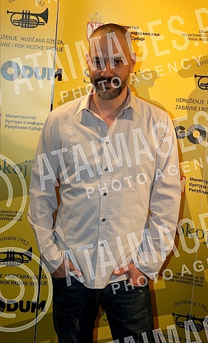 GODUM 2020 awards ceremony held - The Association of Jazz, Pop and Rock Musicians of Serbia presented the GODUM awards in Atelje 212.Odrzana dodela nagrada GODUM 2020 - Udruzenje muzicara dzeza, zabavne i rok muzike Srbije dodelila je GODUM nagrade 