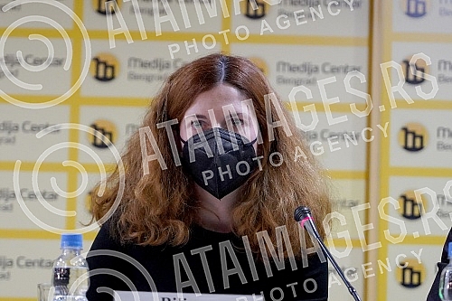 A press conference at which the opposition parties presented the 