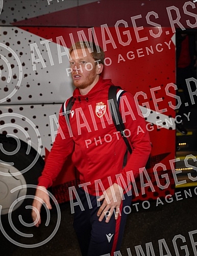 Delije, Red Star FC fans, organized a reception for the football players who achieved a historic success with a draw against Braga (1: 1) on Thursday night - a direct placement in the eighth finals of the Europa League, which is the biggest result of