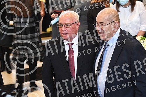 On the occasion of the International Human Rights Day, the Prime Minister of the Provincial Government Igor Mirovic presented the Provincial Award 