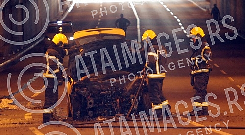 Explosion of a car in the Terazian tunnel in the center of Belgrade.Eksplozija automobila u Terazijskom tunelu u centru Beograda.