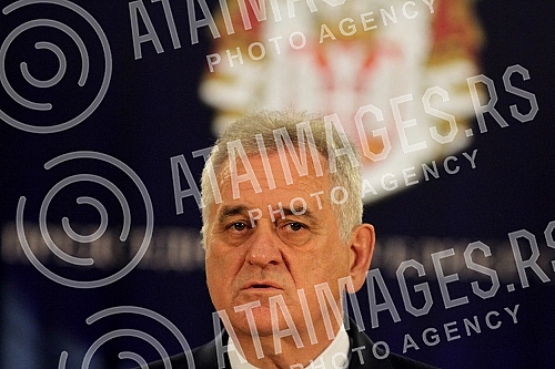 Turning Media Tomislav Nikolic - the President of the Republic of Serbia after talks with representatives of the parties who will have deputies in the new mandate. Obracanje medijima Tomislava Nikolica - predsednika Republike Srbije posle razgovora