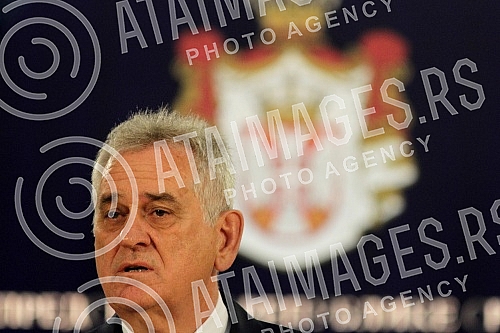 Turning Media Tomislav Nikolic - the President of the Republic of Serbia after talks with representatives of the parties who will have deputies in the new mandate. Obracanje medijima Tomislava Nikolica - predsednika Republike Srbije posle razgovora