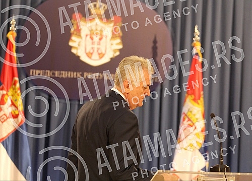 Turning Media Tomislav Nikolic - the President of the Republic of Serbia after talks with representatives of the parties who will have deputies in the new mandate. Obracanje medijima Tomislava Nikolica - predsednika Republike Srbije posle razgovora